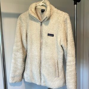 Women’s white Patagonia fleece jacket. Size S